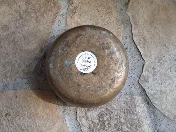 Bowl 860: 6.75" Antique Himalayan Singing Bowl 196 HZ G3