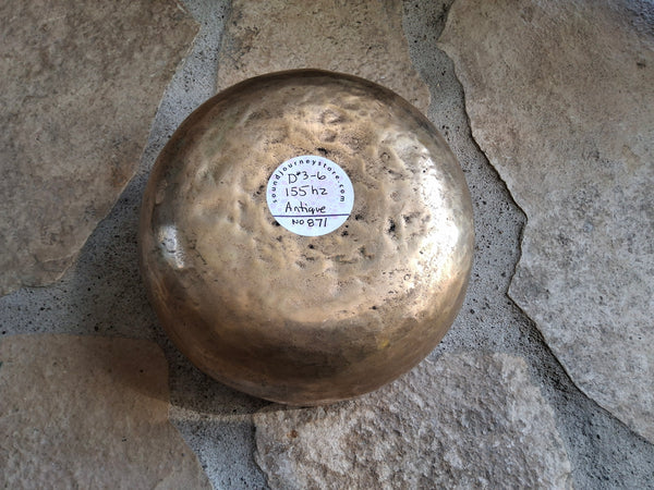 Bowl 871: 6.75" Antique Himalayan Singing Bowl 155 HZ D#3-6