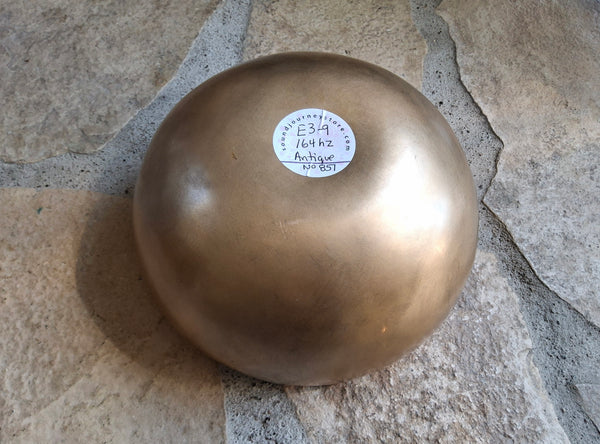 Bowl 851: 7.5" Antique Himalayan Singing Bowl 164 HZ E3-9