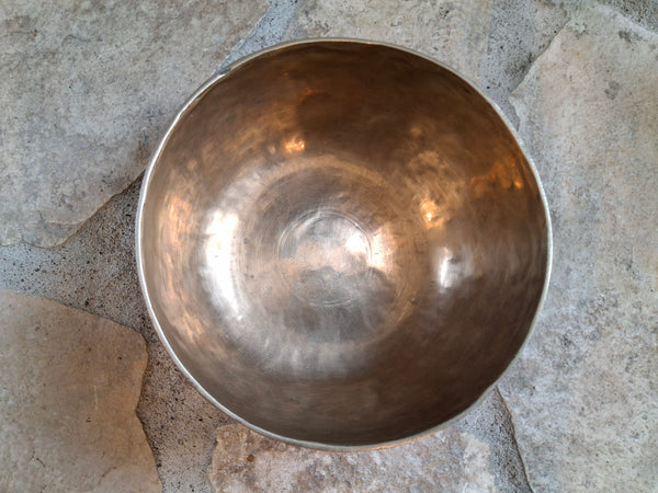 Bowl 854: 6.75" Antique Himalayan Singing Bowl 179 HZ F3+43
