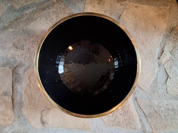 Bowl 941: 9.5" Rin Gong Himalayan Singing Bowl 208 Hz G#3+3