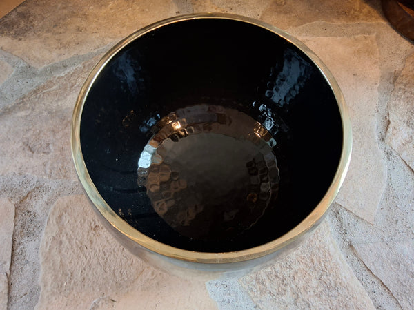 Bowl 941: 9.5" Rin Gong Himalayan Singing Bowl 208 Hz G#3+3