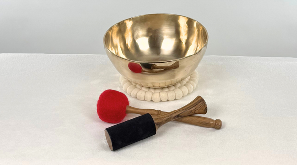 Bowl 1126: 9" Premium Concert Singing Bowl 152 Hz D#3 -40