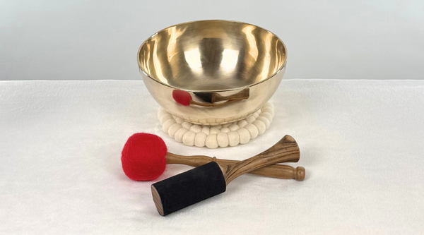 Bowl 1128: 8.75" Premium Concert Singing Bowl 155 Hz D#3 -6