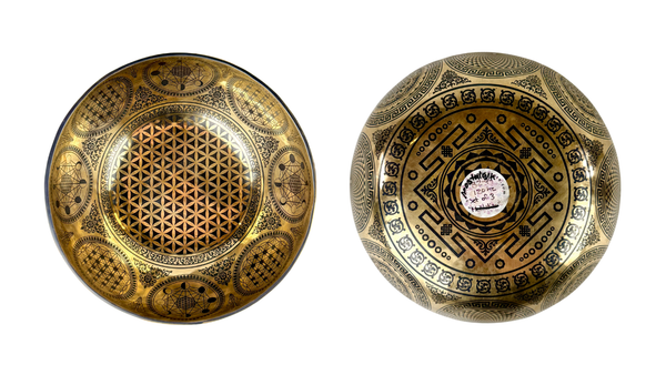 Traditional Artwork Bowls "Nostalgia" Three Bowl Set